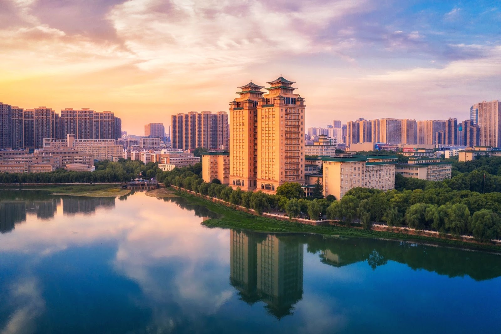 HỌC BỔNG TRƯỜNG ĐẠI HỌC DÂN TỘC TRUNG NAM NĂM 2024