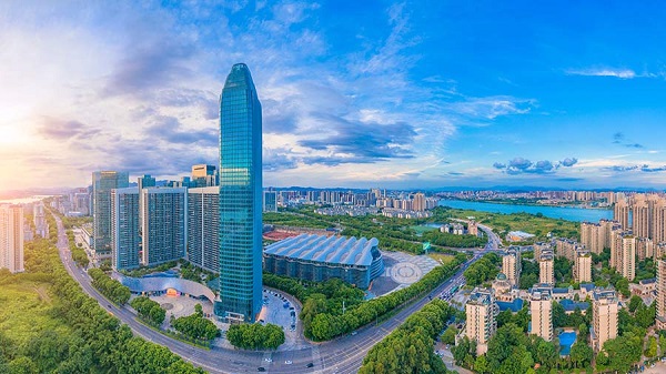 Quảng Đông Trung Quốc: Vị trí, du lịch, giáo dục